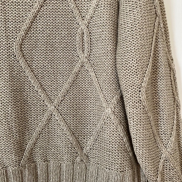 Sweater - Picture 2 of 2